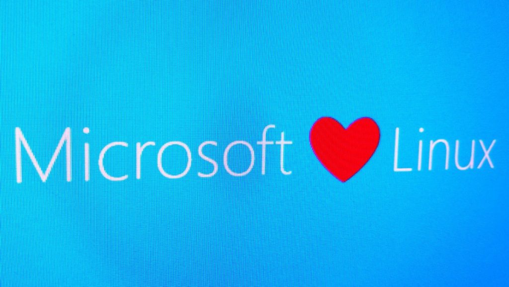 microsoft amor linux